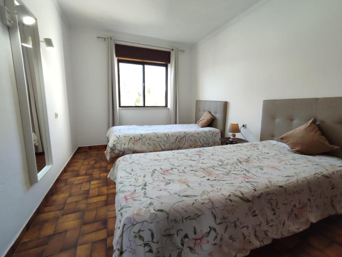 Apartamento V2 Pedro - By Bedzy Albufeira Eksteriør billede